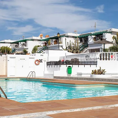Apartment Aquamarine- Ocean Views Puerto del Carmen (Lanzarote)